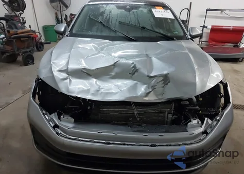 2024 Volkswagen Jetta 1.5T Se из США, поврежденный, VIN 3VW7M7BU0RM088678